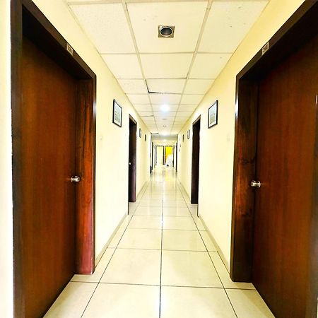 Aundh Elite Stay Пуна Экстерьер фото
