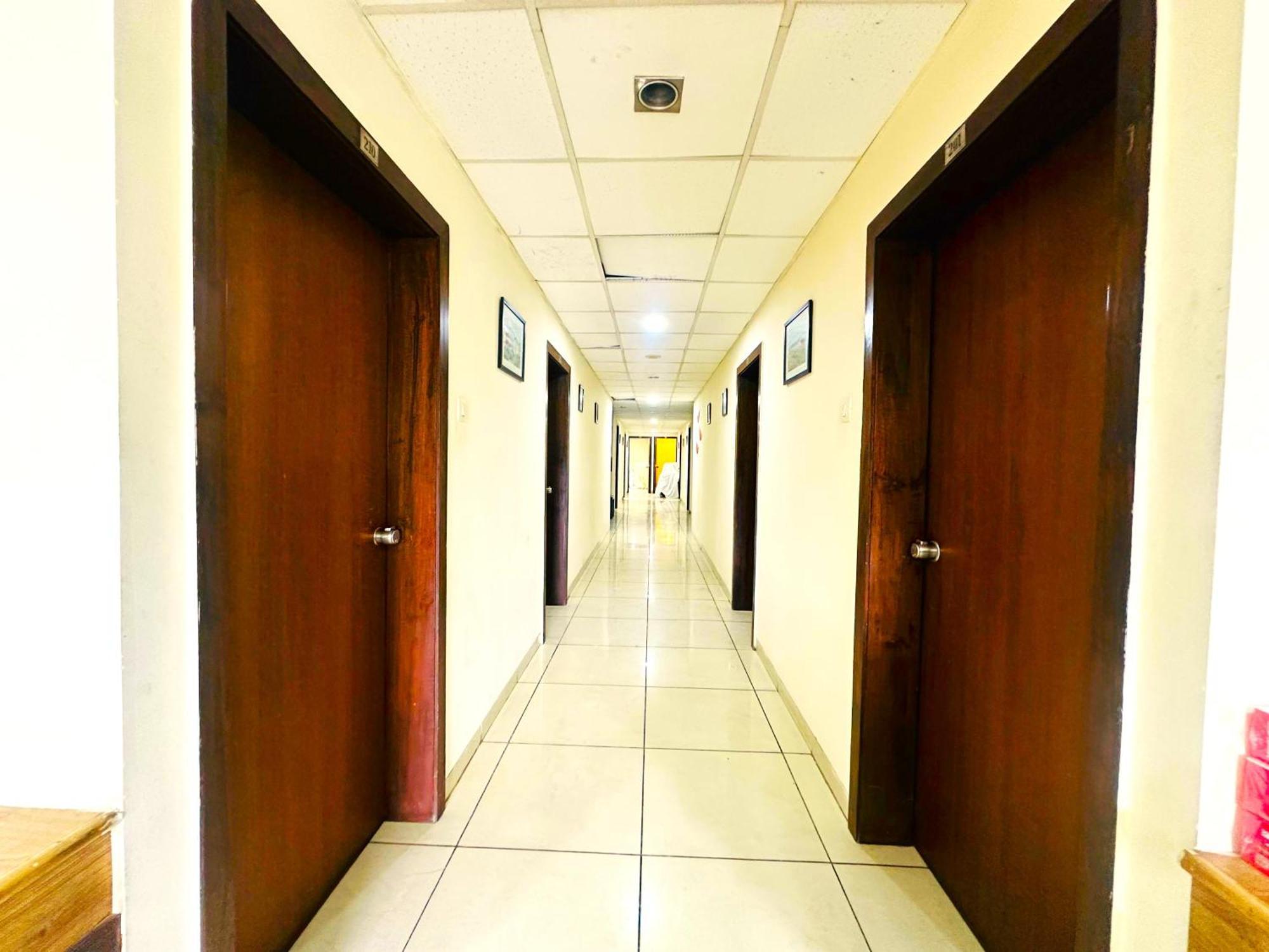 Aundh Elite Stay Пуна Экстерьер фото
